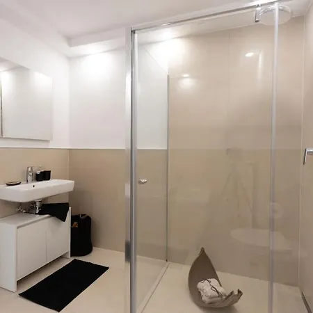 Stylish Near Munich Apartment